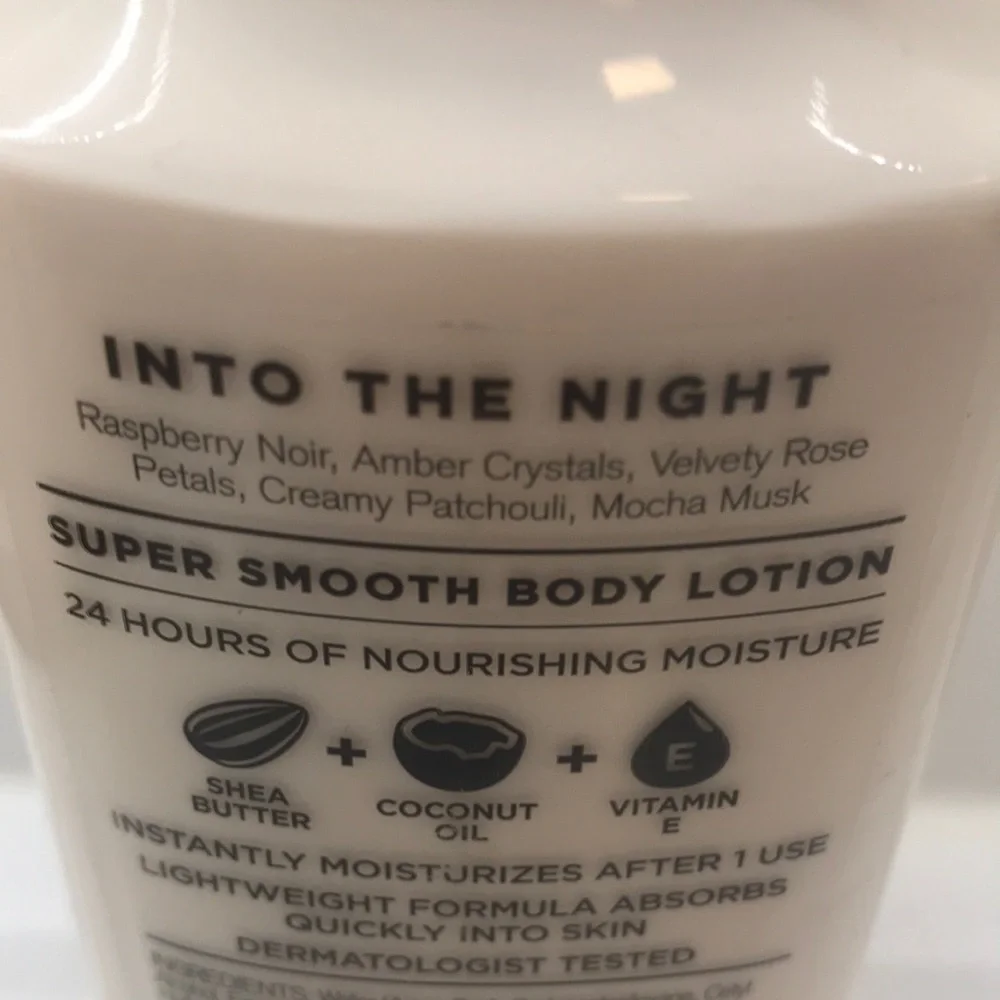 NWT!BBW🌜Into The Night Body Lotion